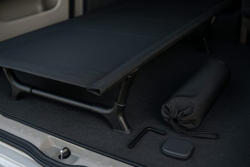 高品質コットのフレーム構造や張りの違いを感じるクローズアップ。