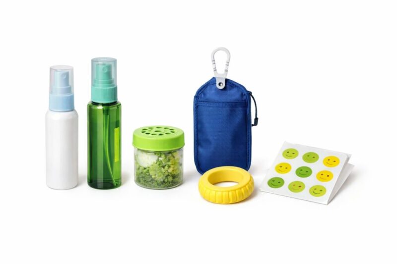 100均でそろう虫対策グッズの種類を一覧で見せる商品比較画像