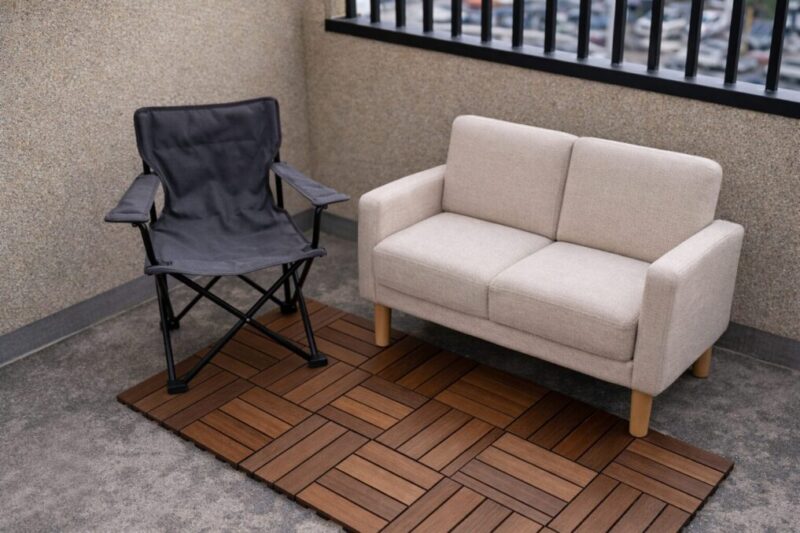 ベランダで使うチェアとソファの違いがわかる比較イメージ