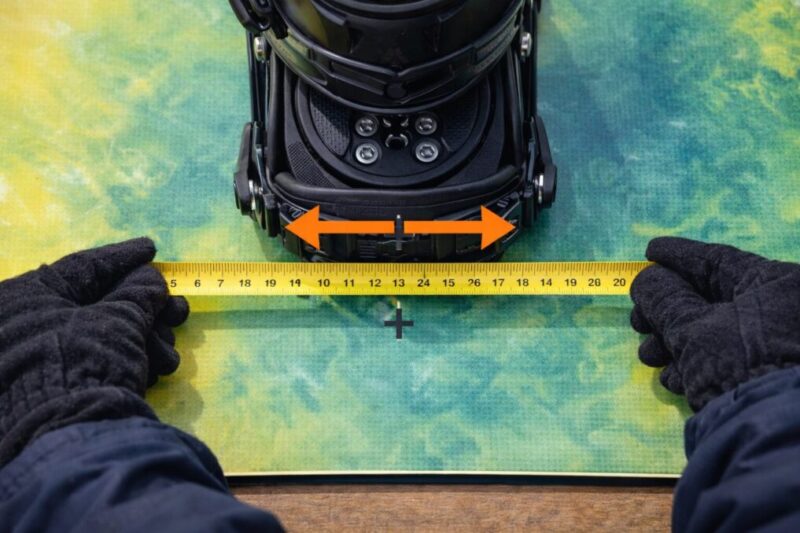 つま先とかかとの出方を揃えるセンタリング調整の確認