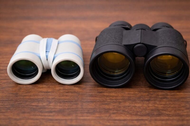 口径30mmと42mmの違いをイメージできる双眼鏡のレンズ比較