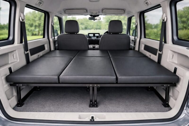 軽自動車車中泊向け市販キットを使った整った車内レイアウト